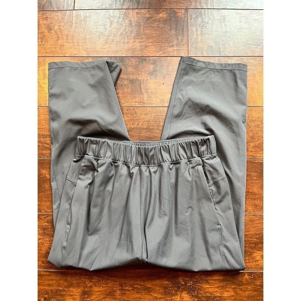 Lululemon Next Move Crop Pants Women's Size 6 Grey Nylon Blend